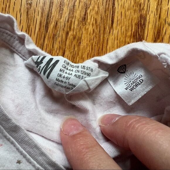 🍭4/$20 H&M x Harry Potter Owl Short Sleeve Tee - 4-6 - Picture 3 of 4